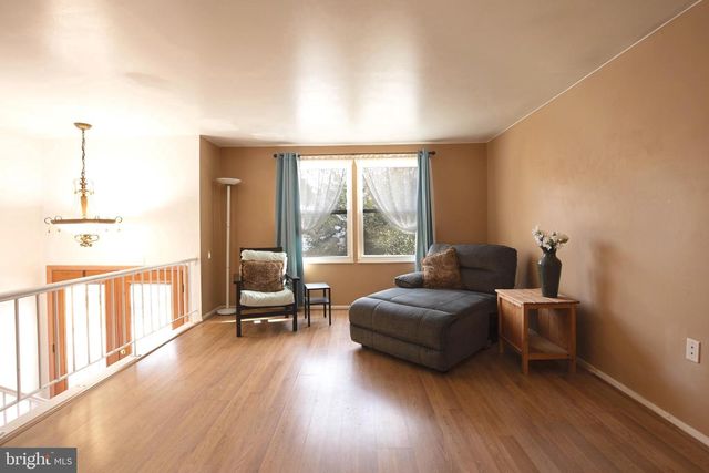 1320 RAINBOW DR, Silver Spring, MD 20905