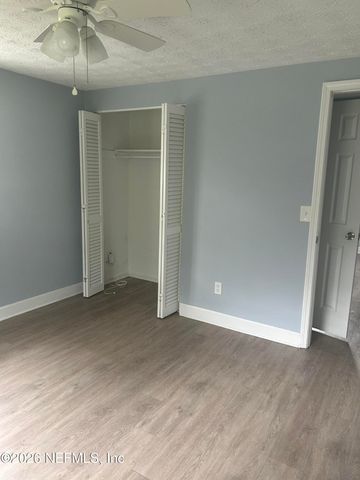 2834 GOLDENROD Circle E, Jacksonville, FL 32246