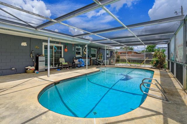 5325 SHARLENE DR, Titusville, FL 32780