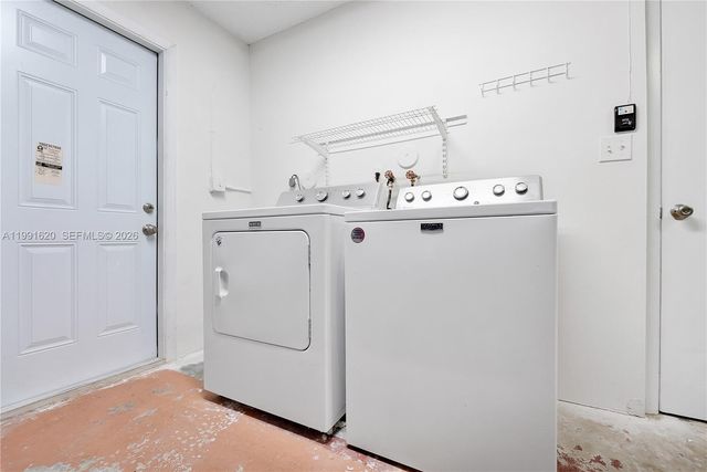 15092 SW 13th Pl, Sunrise, FL 33326