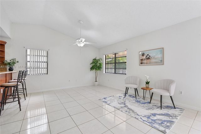 15092 SW 13th Pl, Sunrise, FL 33326