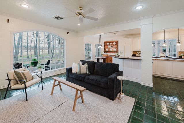 209 Turnberry Circle, Mt Pleasant, TX 75455