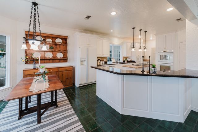 209 Turnberry Circle, Mt Pleasant, TX 75455