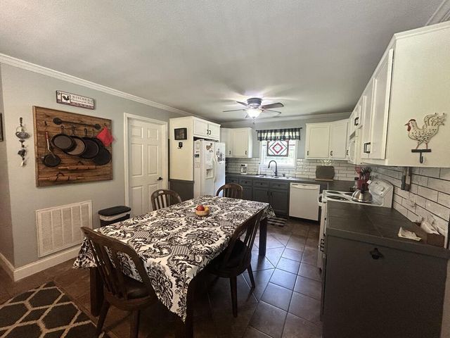 109 Dorothy Hughes Road, Blairsville, GA 30512