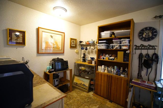 10516 Spring Valley Rd, Marysville, CA 95901