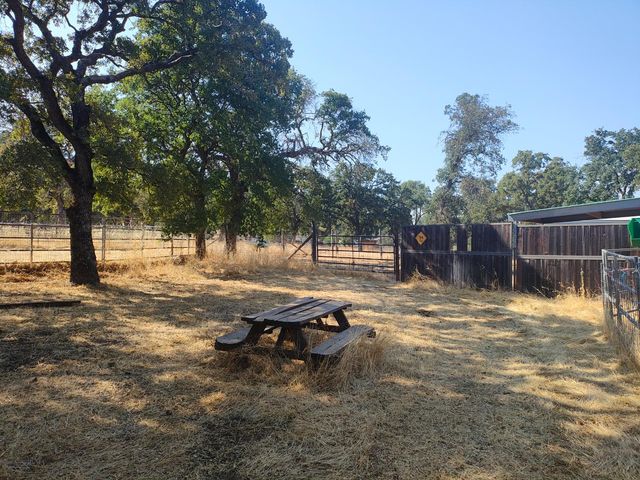 10516 Spring Valley Rd, Marysville, CA 95901