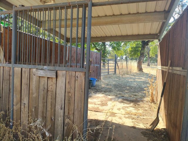 10516 Spring Valley Rd, Marysville, CA 95901