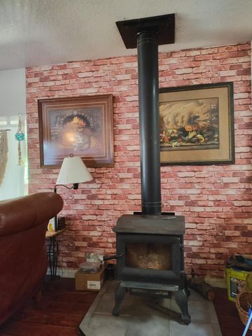 10516 Spring Valley Rd, Marysville, CA 95901