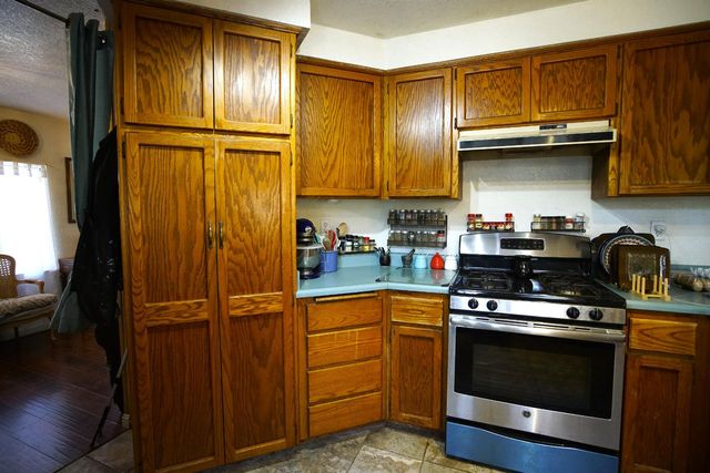 10516 Spring Valley Rd, Marysville, CA 95901