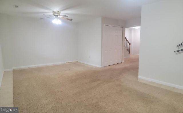 8949 PRINCETON PARK DR, Manassas, VA 20110