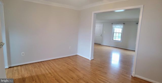 8949 PRINCETON PARK DR, Manassas, VA 20110
