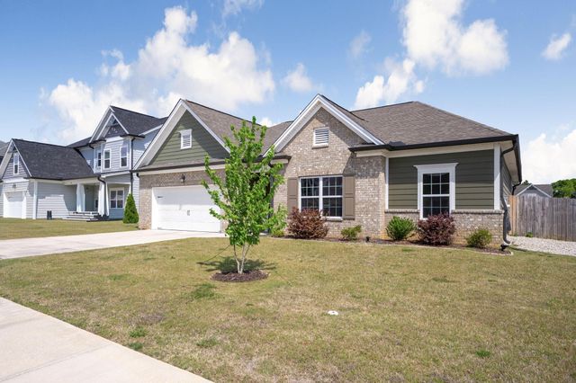 31 Winchester Drive, Rossville, GA 30741