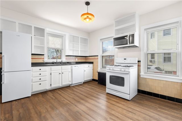 274 Montgomery Avenue, Cranston, RI 02905