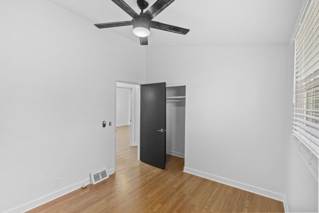 2437 Fairbrook Dr, Nashville, TN 37214