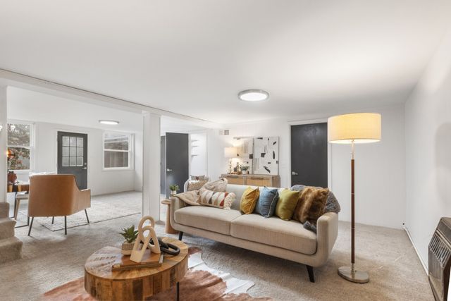 2437 Fairbrook Dr, Nashville, TN 37214