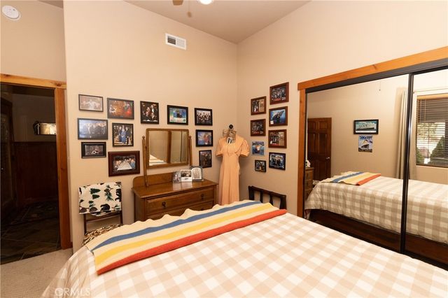 39255 Seminole, Fawnskin, CA 92333