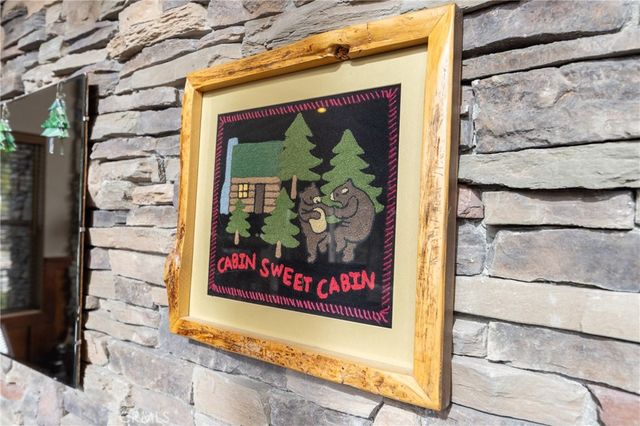 39255 Seminole, Fawnskin, CA 92333