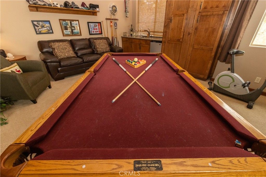 Image 11 of property listing at 39255 Seminole, Fawnskin, CA 92333