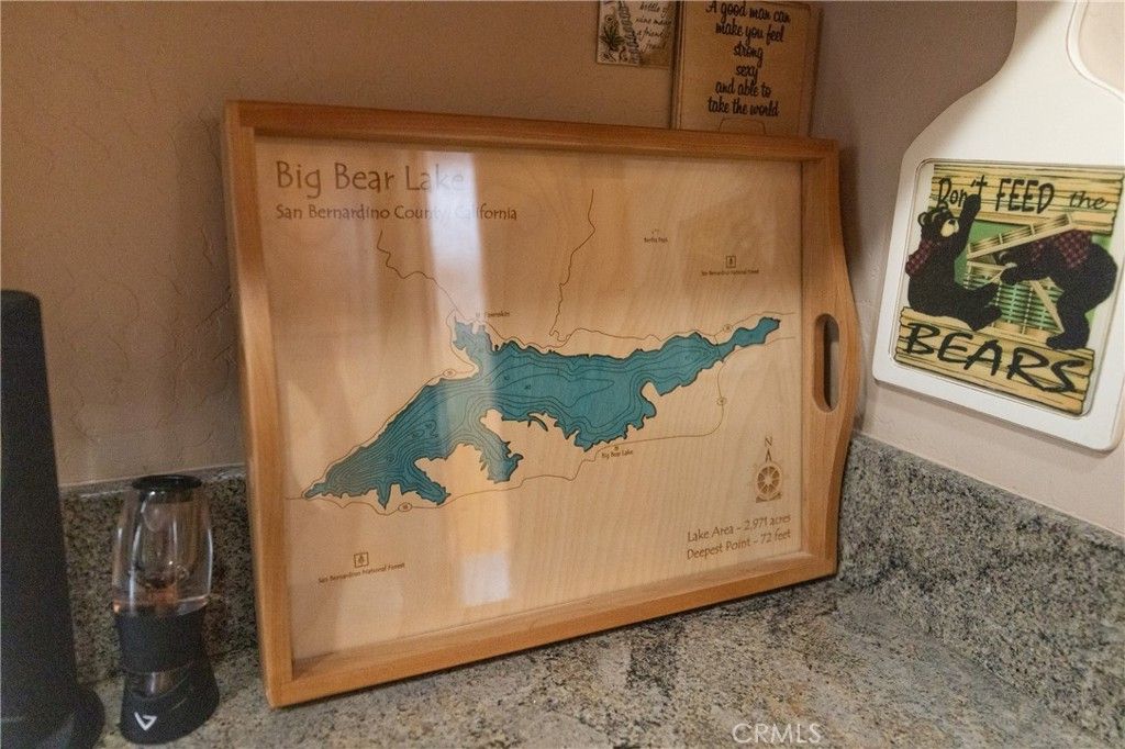 Image 32 of property listing at 39255 Seminole, Fawnskin, CA 92333