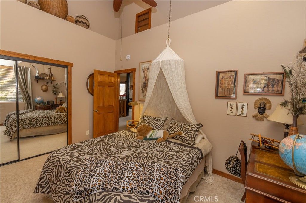 Image 38 of property listing at 39255 Seminole, Fawnskin, CA 92333