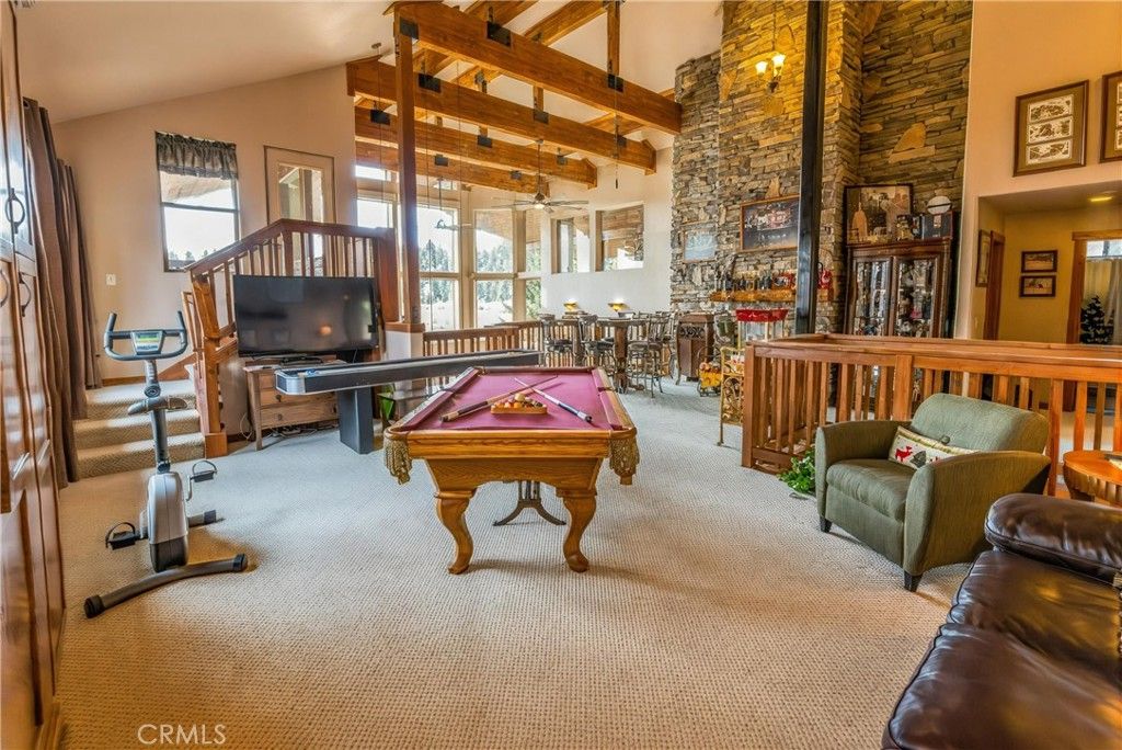 Image 9 of property listing at 39255 Seminole, Fawnskin, CA 92333