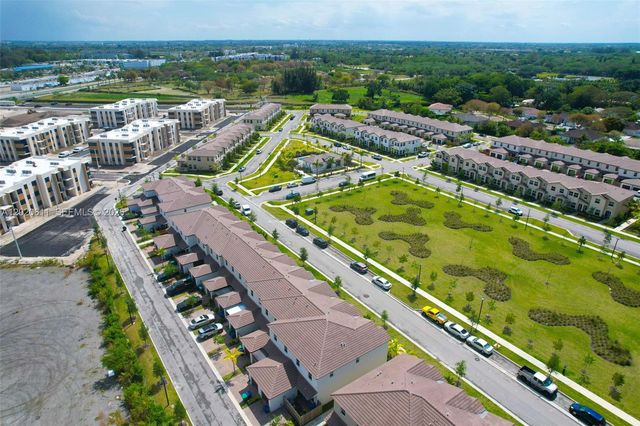 26455 SW 148th Ave, Homestead, FL 33032