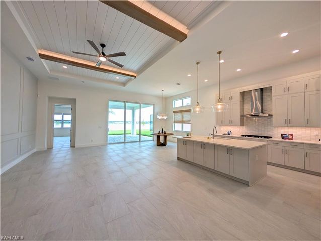 9077 Wisteria WAY, Naples, FL 34114