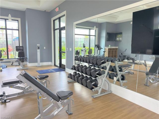 9077 Wisteria WAY, Naples, FL 34114