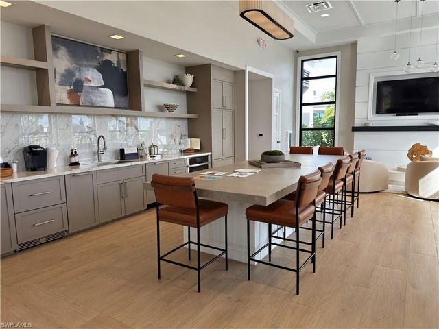 9077 Wisteria WAY, Naples, FL 34114