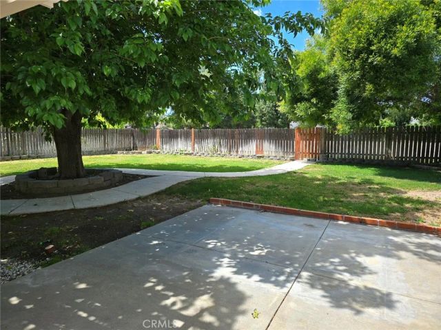 25317 Avenida Ronada, Valencia, CA 91355
