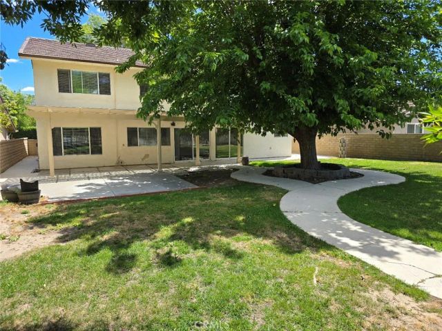 25317 Avenida Ronada, Valencia, CA 91355