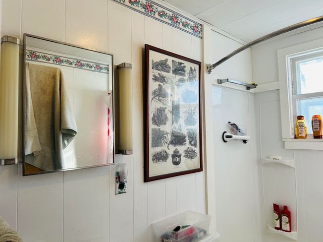 127 Main Street, Colebrook, NH 03576