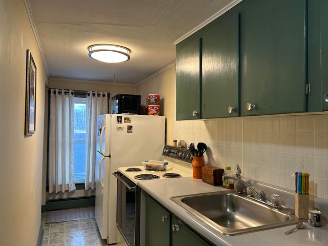 127 Main Street, Colebrook, NH 03576