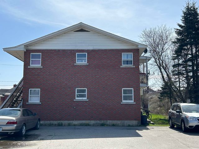 127 Main Street, Colebrook, NH 03576