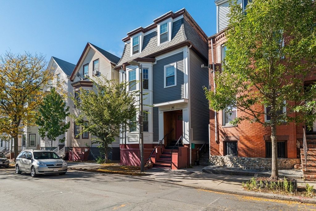 36 Monmouth Street, Boston, MA 02128