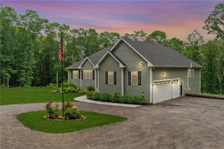 52 Pine Swamp Road, Cumberland, RI 02864