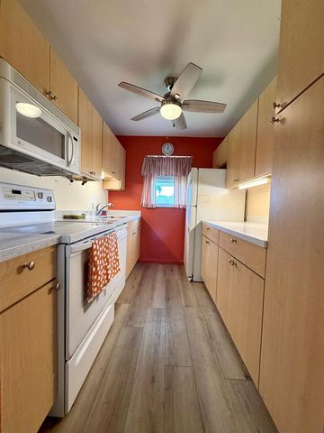 215 South Boulevard C, Boynton Beach, FL 33435