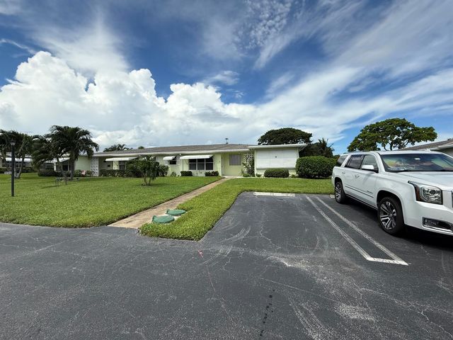 215 South Boulevard C, Boynton Beach, FL 33435