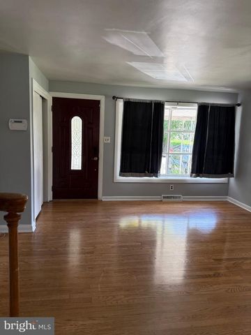 1224 EDDYSTONE AVE, Crum Lynne, PA 19022