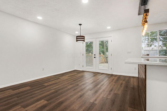 3861 Orange Blossom Lane, Columbus, OH 43230