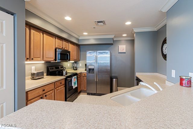 4141 Bay Beach LN 496, Fort Myers Beach, FL 33931