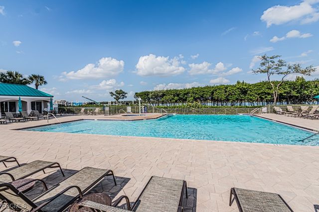 4141 Bay Beach LN 496, Fort Myers Beach, FL 33931