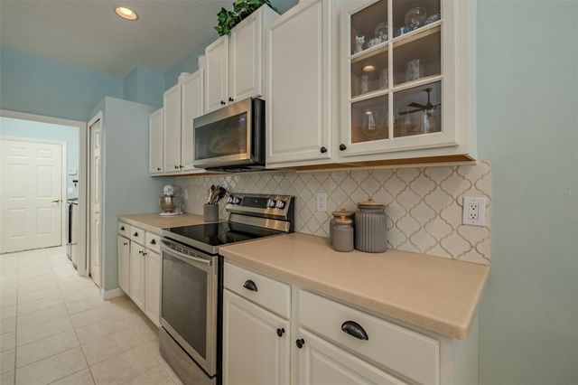 11618 WHITEROOK COURT, Tampa, FL 33626