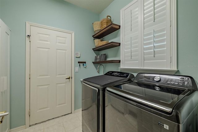 11618 WHITEROOK COURT, Tampa, FL 33626