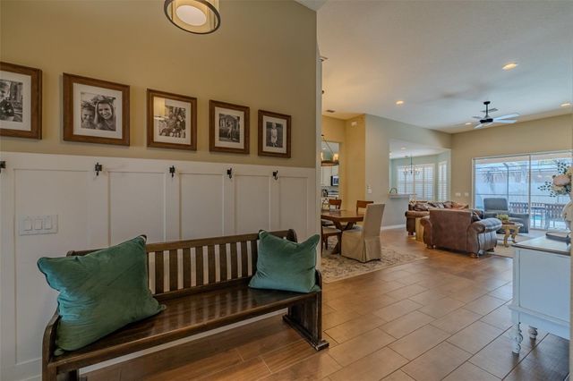 11618 WHITEROOK COURT, Tampa, FL 33626