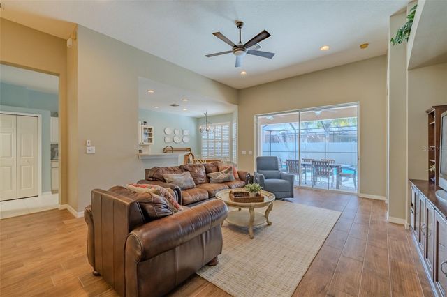 11618 WHITEROOK COURT, Tampa, FL 33626