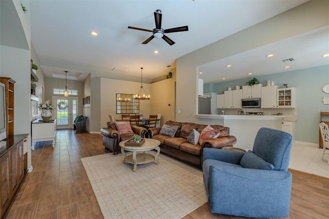 11618 WHITEROOK COURT, Tampa, FL 33626