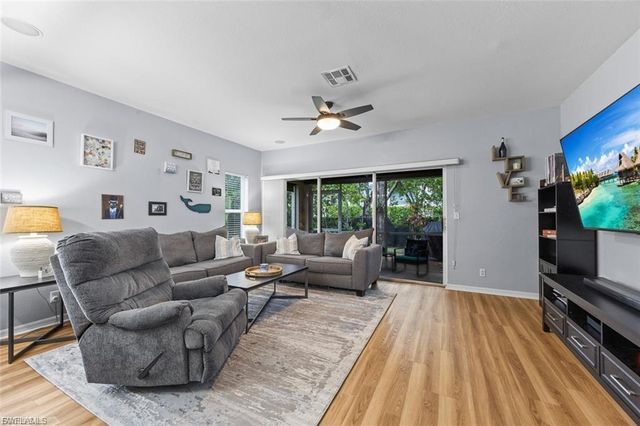 8169 Pacific Beach DR, Fort Myers, FL 33966