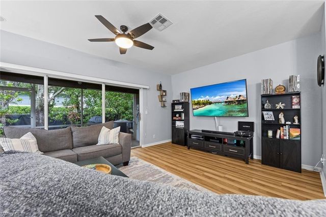 8169 Pacific Beach DR, Fort Myers, FL 33966