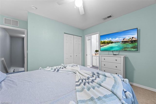 8169 Pacific Beach DR, Fort Myers, FL 33966